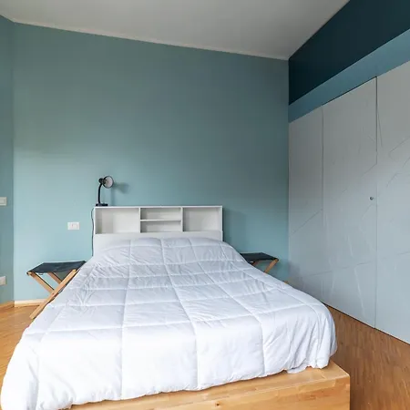 Apartment Guesthost - Cozy Ostiense Flat With Terrace!