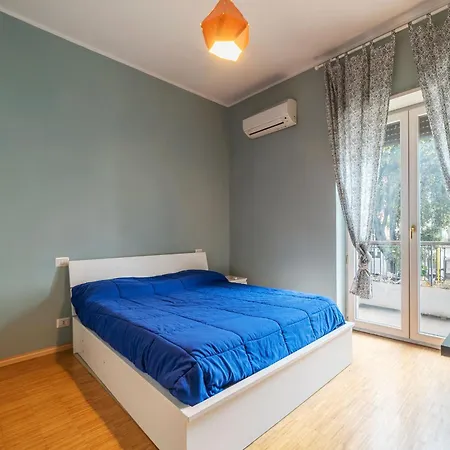 Guesthost - Cozy Ostiense Flat With Terrace! Appartement *