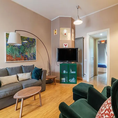 Guesthost - Cozy Ostiense Flat With Terrace! Appartement Rome