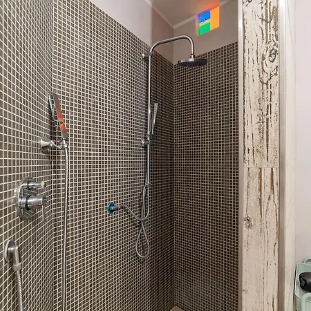 Guesthost - Cozy Ostiense Flat With Terrace! Apartment Rom