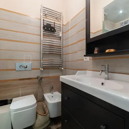 Guesthost - Cozy Ostiense Flat With Terrace! Appartement *